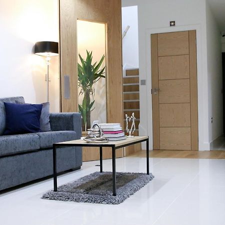 Executive Bright And Airy Studio Apartment In Sydenham 伦敦 外观 照片