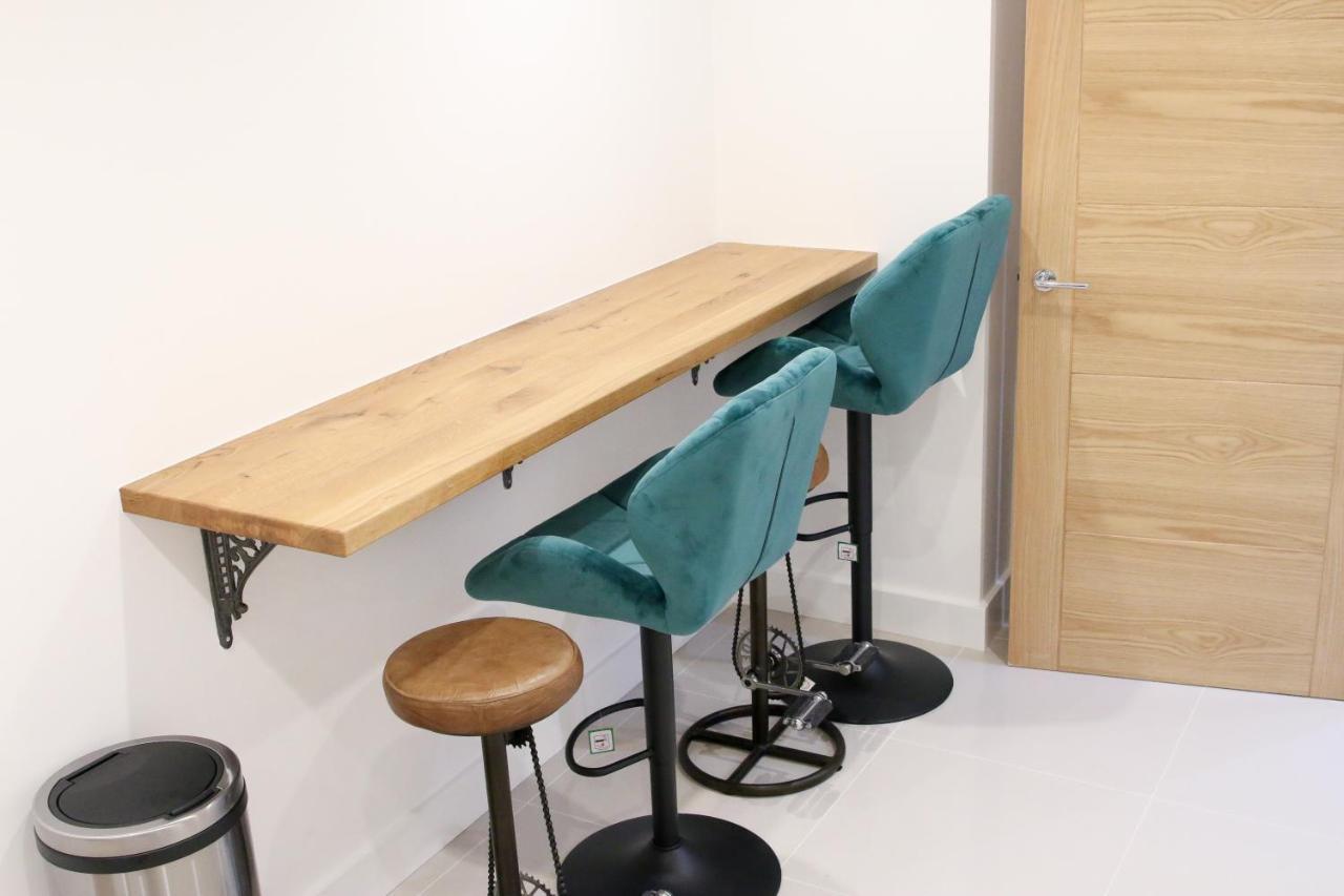 Executive Bright And Airy Studio Apartment In Sydenham 伦敦 外观 照片